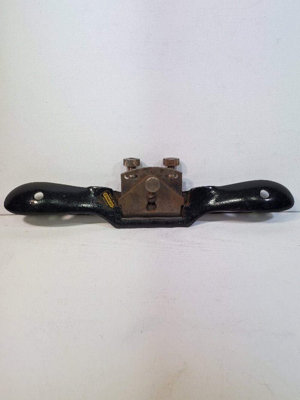 VINTAGE STANLEY NUMBER 151 FLAT SOLE SPOKESHAVE MADE IN ENGLAND...2 1/8 W BLADE